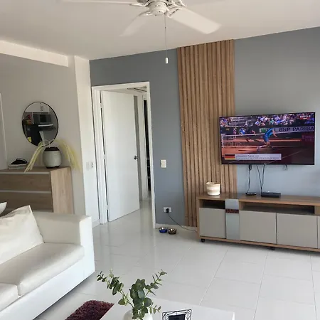 Apartamento En Morros De Indias En Primera Linea De Playa * Cartagena